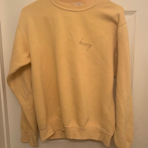 Brandy Melville Sweaters - BRANDY MELVILLE HONEY CREWNECK